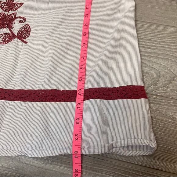 Anthropologie velvet by graham & Spencer Ola embroidered peasant top Sz M - Picture 8 of 11